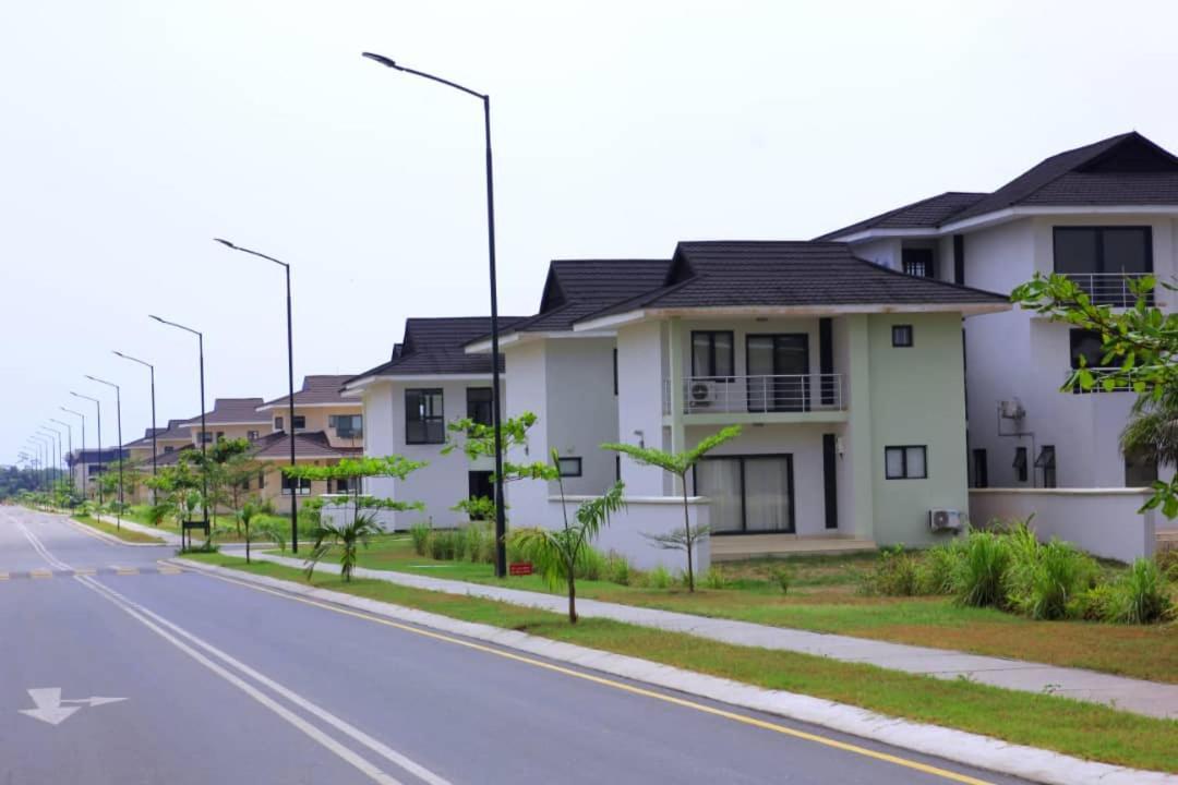 Lakowe Lakes Golf Resort Apartment Lagos Exterior photo