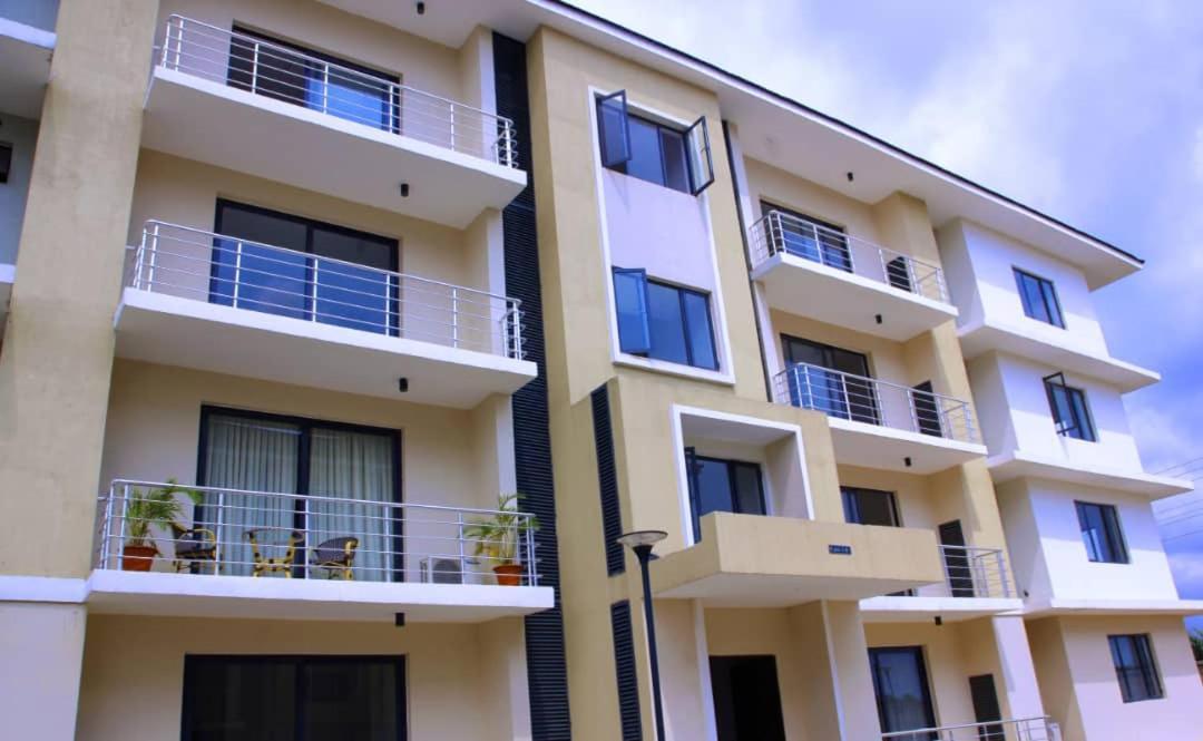 Lakowe Lakes Golf Resort Apartment Lagos Exterior photo